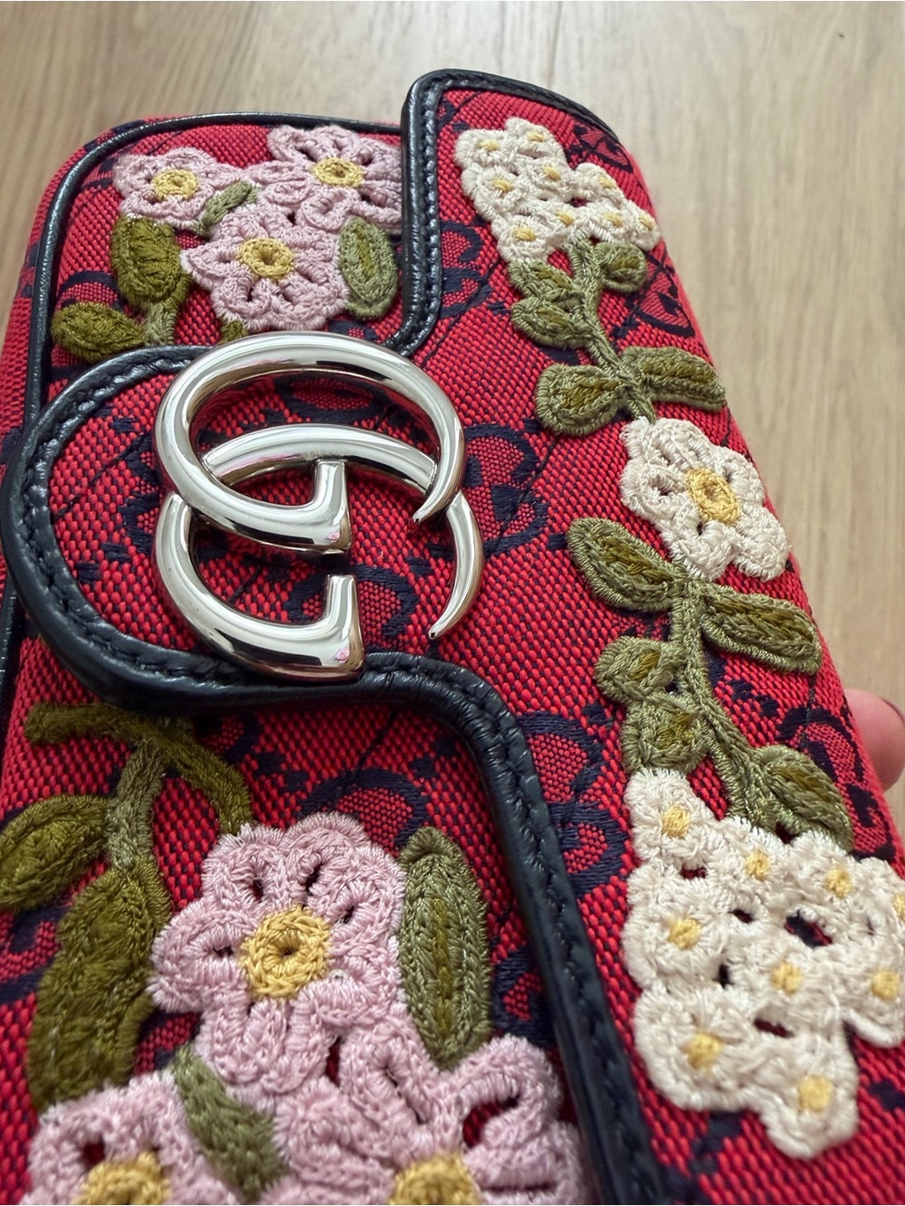 Gucci Red Mini Floral GG Marmont Shoulder Bag - Picture 6 of 8